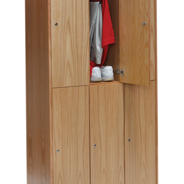 Club locker with optional Base and Crown 